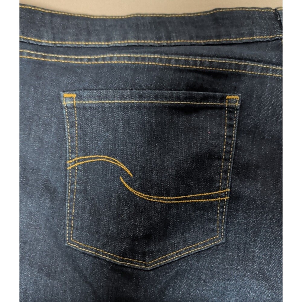 NWT 2 pair Levi Strauss Signature Gold Women's Blue Denim Jean Shorts Size 24 - Picture 10 of 16